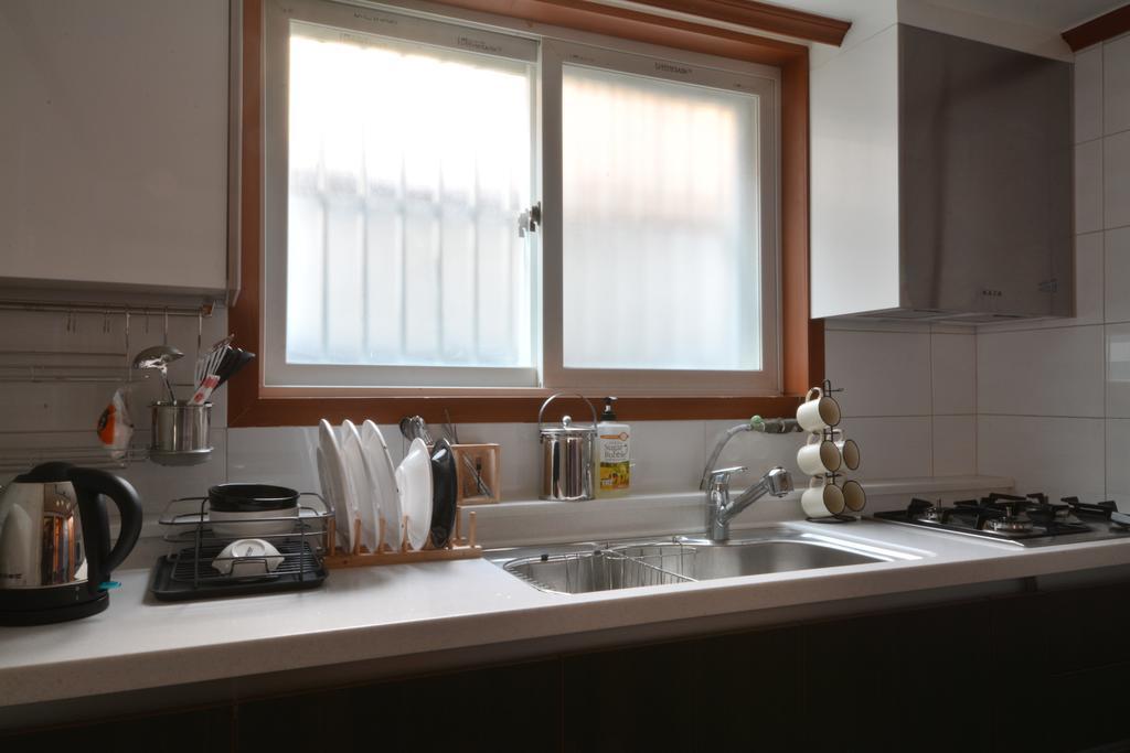 Nanu Guesthouse Black Apartments Seoul Rom bilde